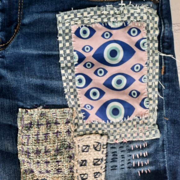 American Eagle Altered Hand Embroidered Shorts Sashiko, Boro, Patchwork,… - Picture 12 of 16